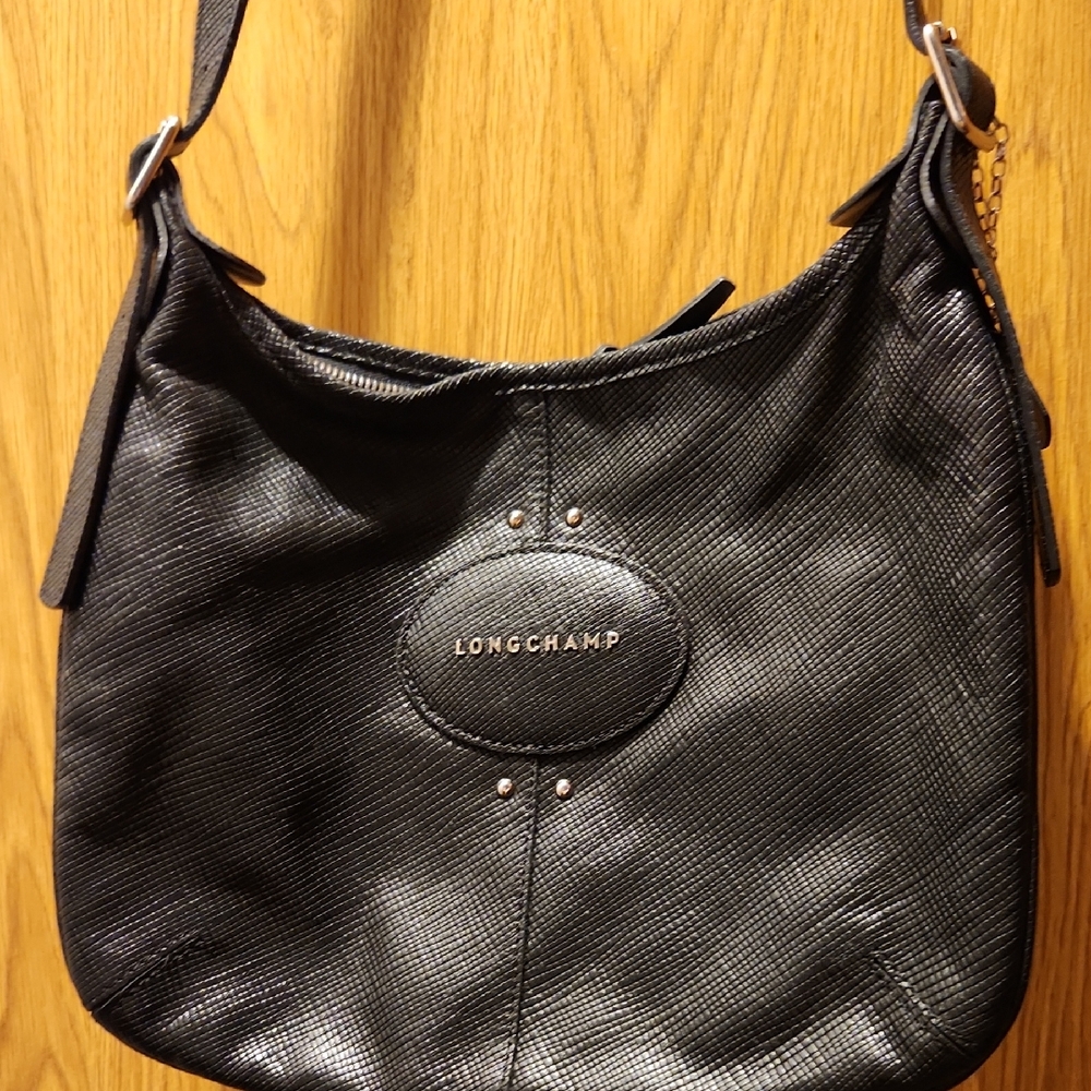 Longchamp Textured Black Shoulder Bag. FINAL PRICE!